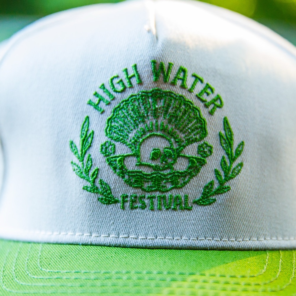 2025 Highwater Music Festival Merch Hat, embroidered green/white skull oyster - Picture 3 of 5